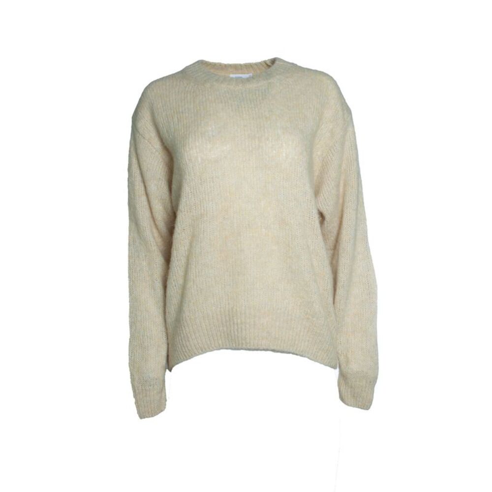 Closed, knitted yellow sweater